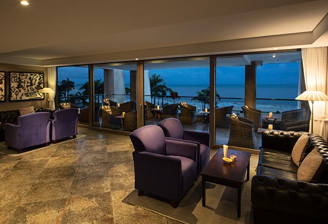Ocean's 171 ndani ya Ramada Resort dar Es Salaam